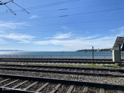 Blick-auf-den-Bodensee-waerend-der-Fahrradfahrt