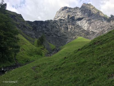 Wanderung-Batöni-Wassserfälle