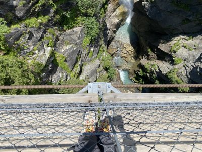 da-guste-Handegfallbruecke-am-Grimsel