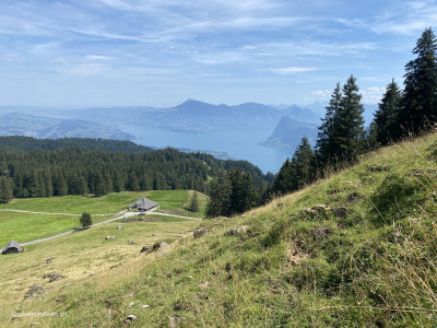 Wanderweg-Gsaess-Pilatus