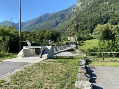 Start_in_Maggia_mit_Haengebruecke