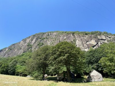 Wandern_im_Maggiatal