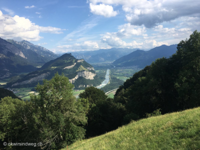 Rheintal_Rhein_Wanderung_Ausblick