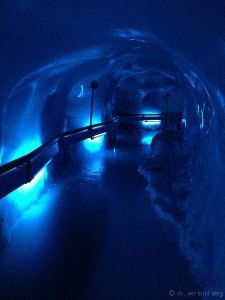 Titlis-Gletschergrotte-3