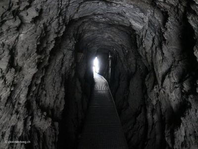 Torrent-Neuf-Tunnel-innen